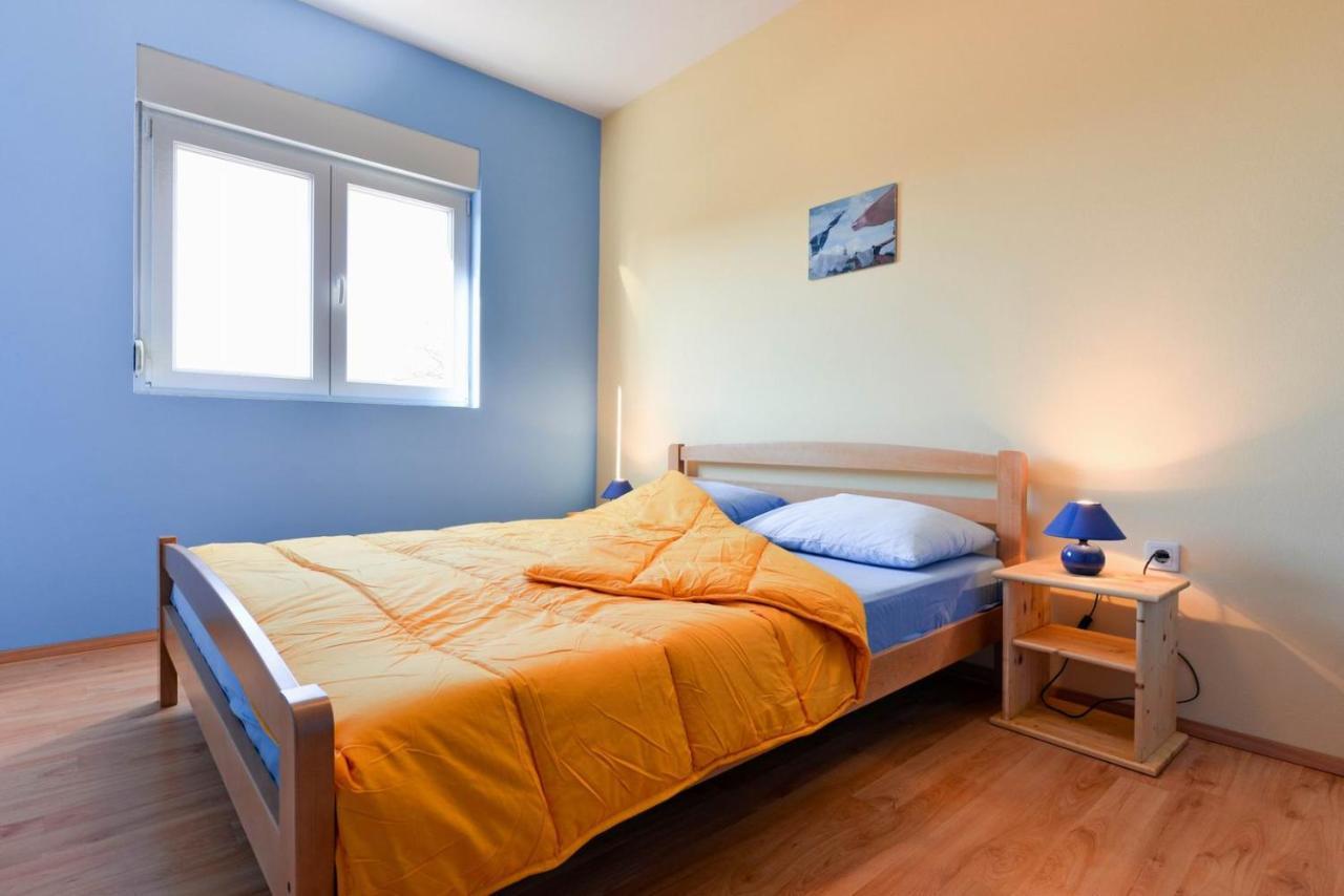 Paklina Apartments スタリグラード エクステリア 写真