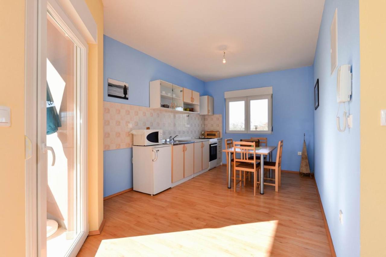 Paklina Apartments スタリグラード エクステリア 写真