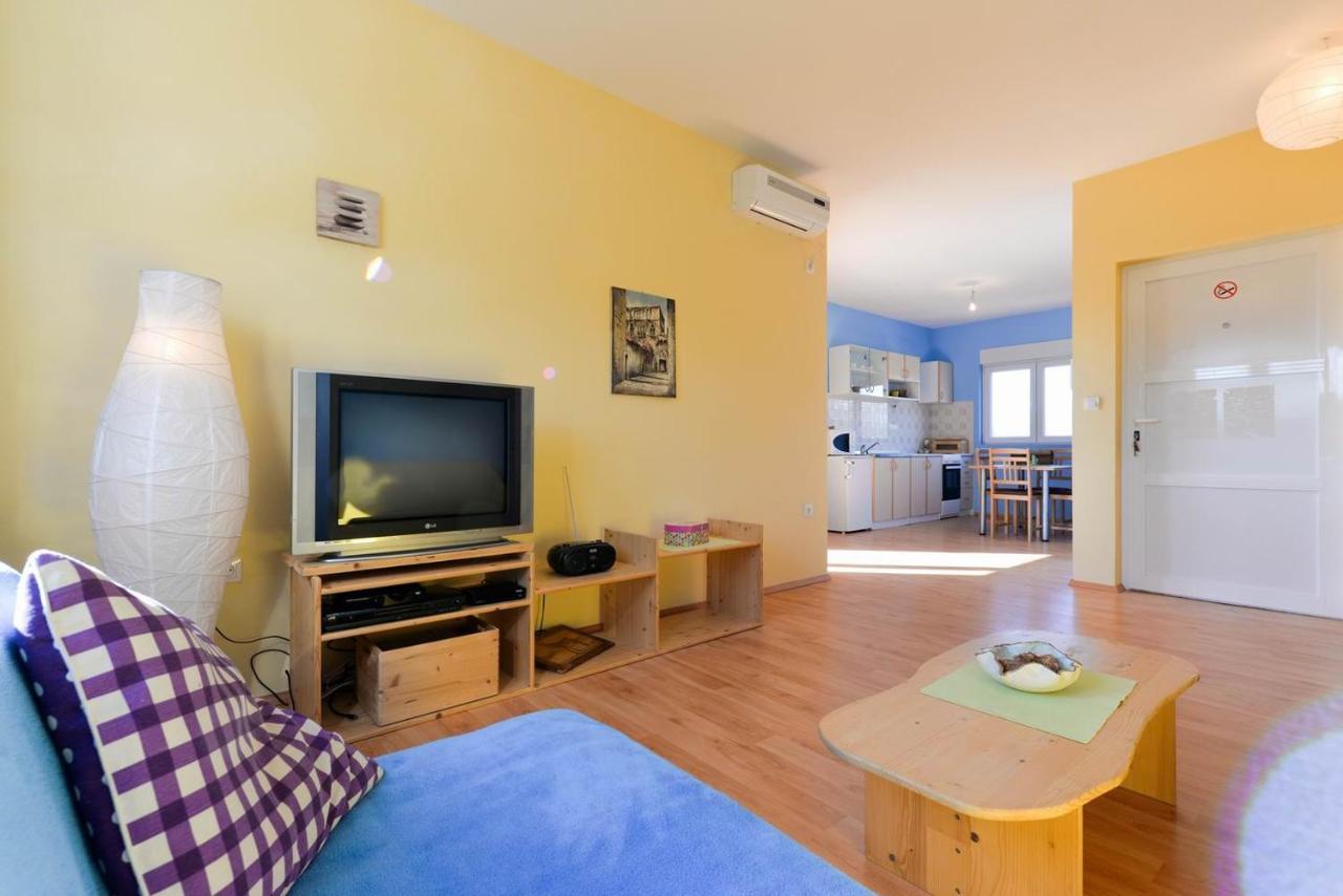 Paklina Apartments スタリグラード エクステリア 写真