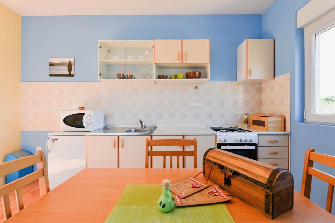 Paklina Apartments スタリグラード エクステリア 写真